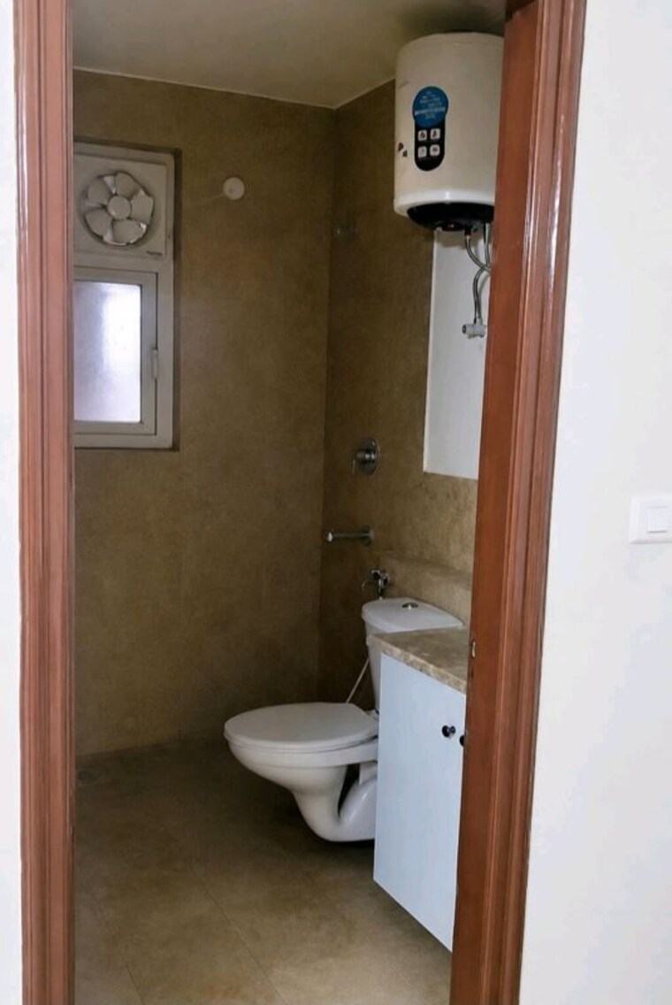 Bathroom, ats-dolce-phase-2 3 Bedroom 1800 Sq.Ft. Apartment In Zeta I Greater Noida Greater Noida 10446377