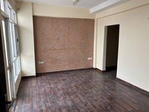 3 BHK Apartment For Rent in JM Aroma, Sector 75