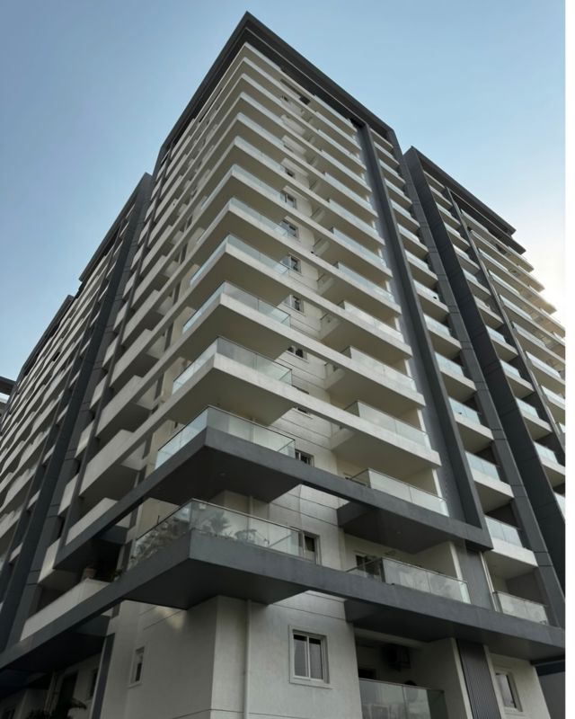 4 BHK 2650 Sq.Ft. Apartment in Niharika Skyline