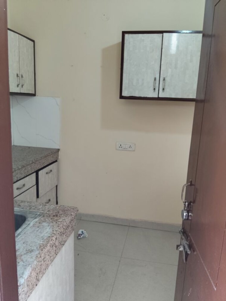 Kitchen, bhago majra road 1 RK 600 Sq.Ft. Builder Floor In Bhago Majra Road Kharar 10446396