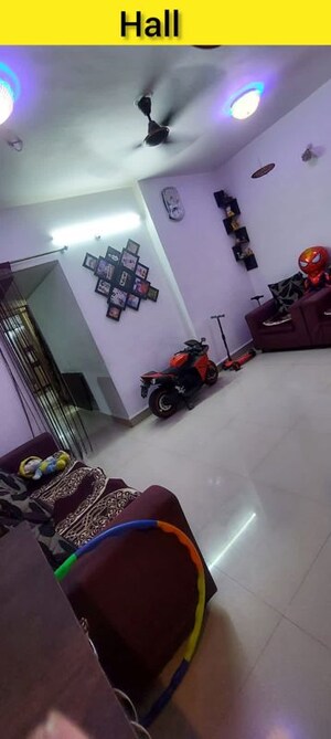 Parking in 1 BHK Builder Floor at Kamgar Putala Vasahat – for Rent