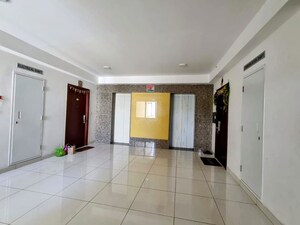 2 BHK Apartment For Sale in Puravankara Palm Beach, Hennur
