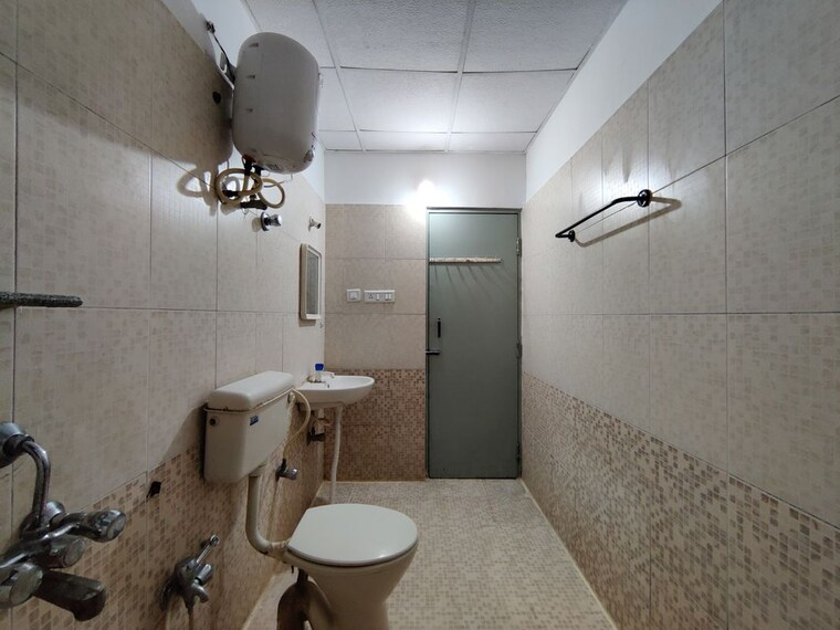 Bathroom, pristine-sindhu 2 Bedroom 1304 Sq.Ft. Apartment In Kanakapura Road Bangalore 10446397