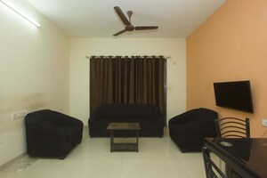  Pg For Rent in Malad West