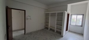 Room in 3 BHK Apartment at Chanda Nagar – for Sale