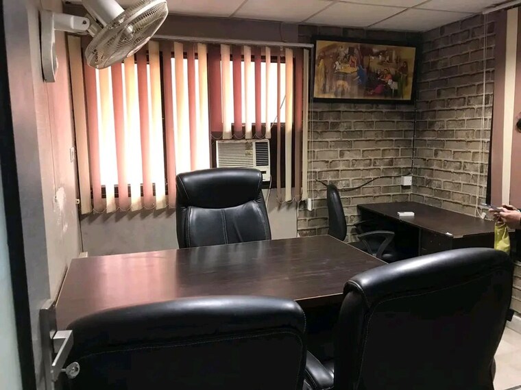 Living Room, sector 2 Commercial Office Space 350 Sq.Ft. In Sector 2 Noida 10446485