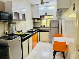 Team Area in 3 BHK Apartment at Divine Space Meenaxi Tower, Goregaon East – for Rent