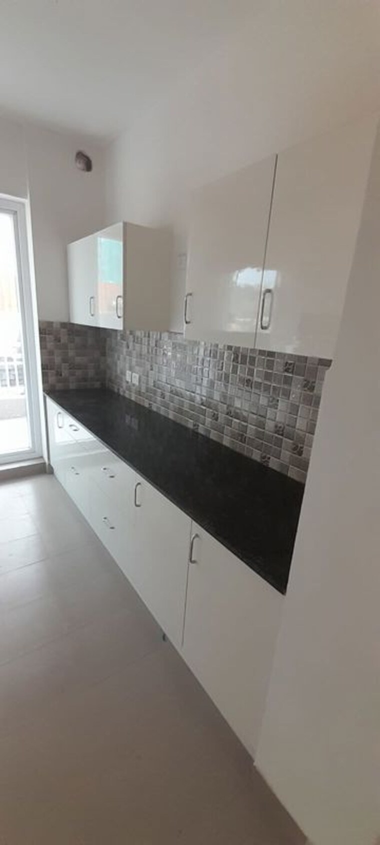 Kitchen, silverglades-the-melia-first-citizen 3.5 Bedroom 1845 Sq.Ft. Apartment In Sohna Sector 35 Gurgaon 10441567