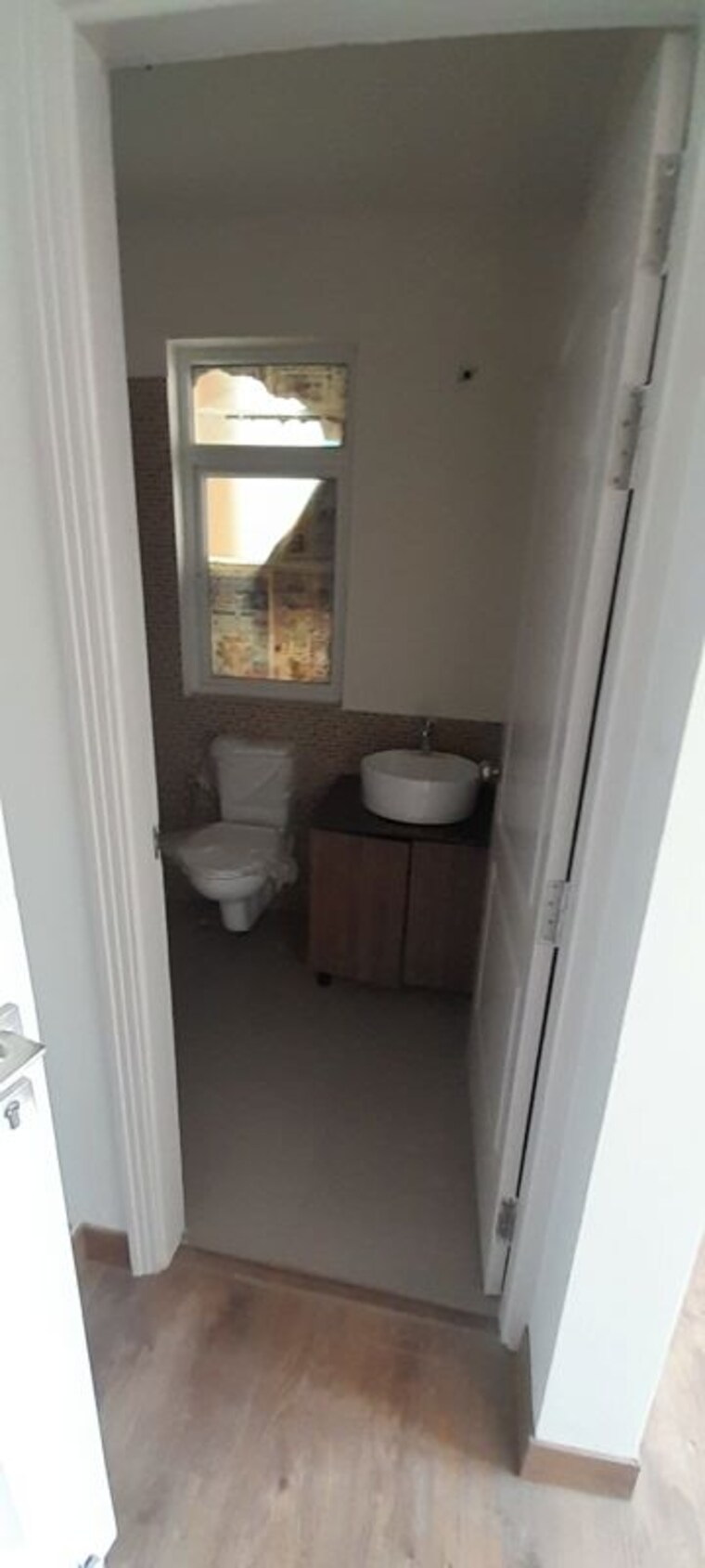 Bathroom, silverglades-the-melia-first-citizen 3.5 Bedroom 1845 Sq.Ft. Apartment In Sohna Sector 35 Gurgaon 10441567