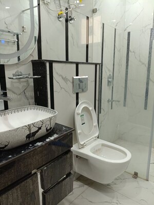 Bathroom in 3 BHK Builder Floor at Malviya Nagar – for Rent