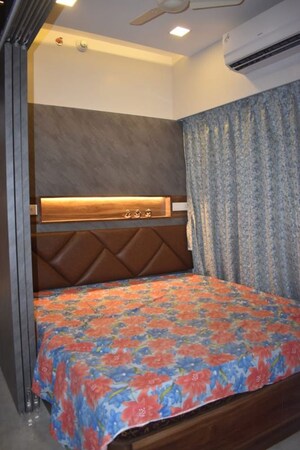 Bedroom in 1 BHK Apartment at Lodha Amara, Kolshet Road – for Rent
