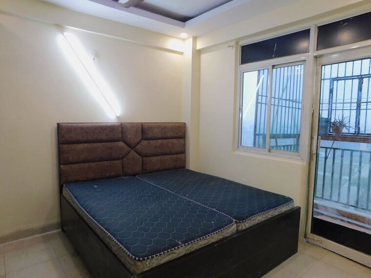 Bedroom, supertech-supernova-spira-residency 1 RK 595 Sq.Ft. Apartment In Sector 94 Noida 10446514