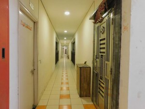 Building Lobby in 1 RK Apartment at Supertech Supernova Spira Residency, Sector 94 – for Rent
