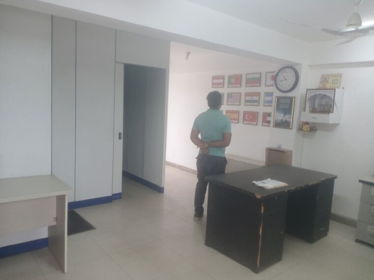 undefined, okhla industrial estate phase 1 Commercial Office Space 800 Sq.Ft. In Okhla Industrial Estate Phase 1 Delhi 10446552