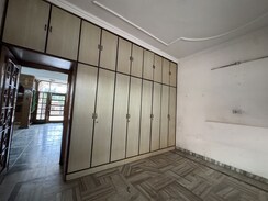 5 BHK + Store Room Independent House For Rent in Sector 15