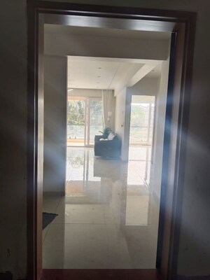 Corridor in 3 BHK Apartment at Swastika Empire, New Alkapuri – for Sale