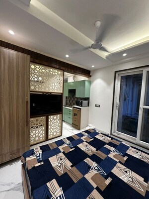 Bedroom in 1 BHK Builder Floor at Sector 52 – for Rent