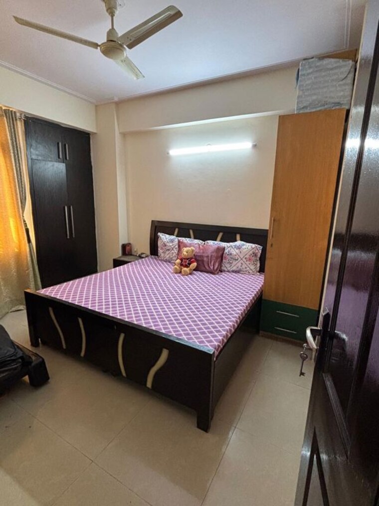 Bedroom, sector 46 5 Bedroom 162 Sq.Mt. Independent House In Sector 46 Noida 10446669