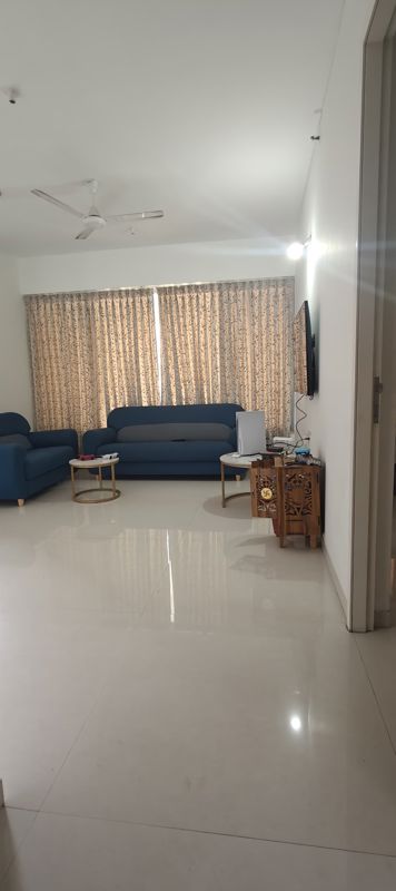3 BHK + Study Room 1370 Sq.Ft. Apartment in Kalpataru Jade Residences
