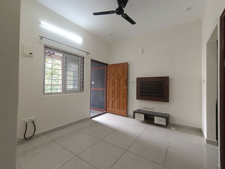 Room, harlur 1 Bedroom 500 Sq.Ft. Builder Floor In Harlur Bangalore 10446673