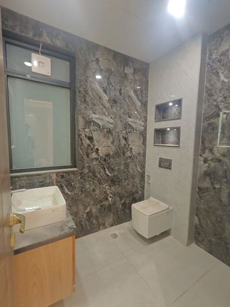 Bathroom, krisumi-waterfall-residences 2 Bedroom 1478 Sq.Ft. Apartment In Sector 36a Gurgaon 10446684