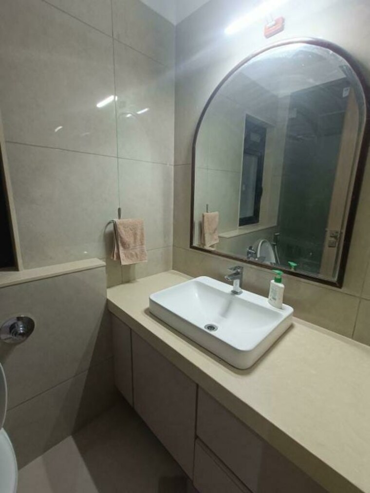 Bathroom, s-raheja-new-light 2 Bedroom 780 Sq.Ft. Apartment In Khar West Mumbai 10446695