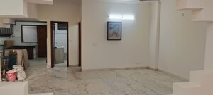 Room in 5 BHK Independent House at Sector 46 – for Sale
