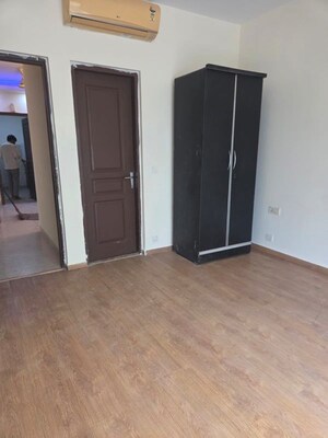 Room in 2 BHK Apartment at Bestech Park View Ananda, Sector 81 – for Sale