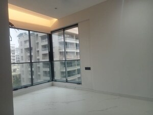 Room in 2 BHK Apartment at Rishabraj Blue Lotus, Khar West – for Sale