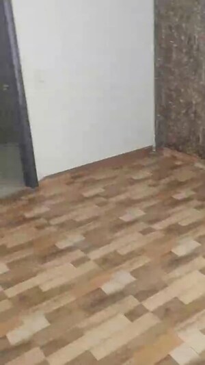 Room in 3 BHK Apartment at Wall Rock Aishwaryam, Sector 16c Greater Noida – for Sale