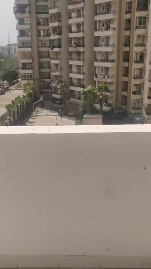3 BHK Apartment For Sale in Wall Rock Aishwaryam, Sector 16c Greater Noida