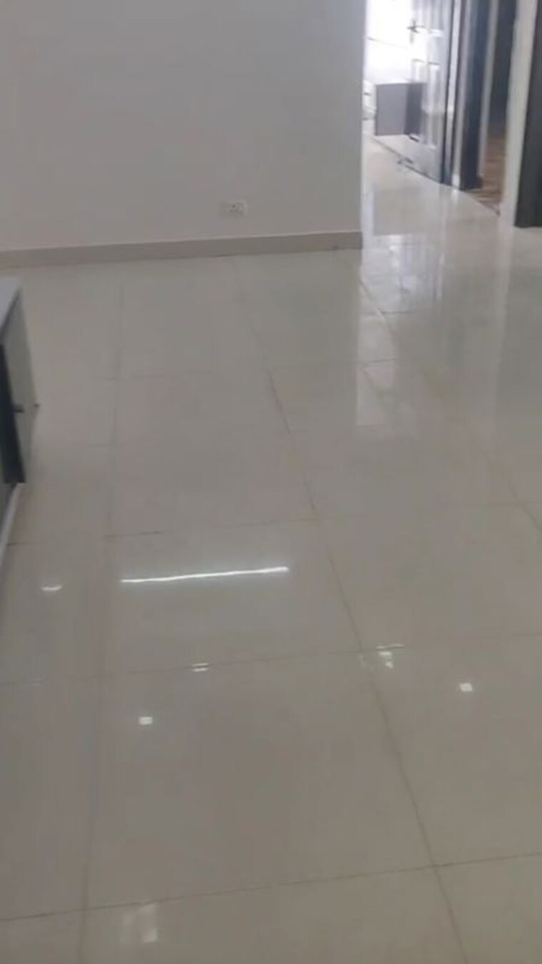 Room, wall-rock-aishwaryam 3 Bedroom 1450 Sq.Ft. Apartment In Sector 16c Greater Noida Greater Noida 10446694
