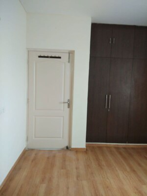Room in 2 BHK Apartment at Bestech Park View Residency, Sector 3 – for Rent