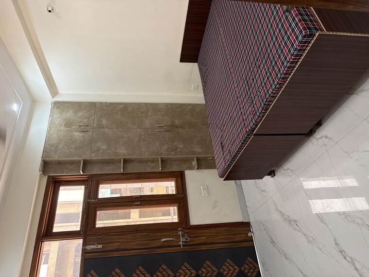 undefined, sector 63a 2.5 Bedroom 100 Sq.Ft. Builder Floor In Sector 63a Noida 10446751