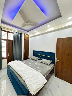 Bedroom in 3 BHK Builder Floor at Sector 57 – for Rent