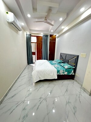 Bedroom in 3 BHK Builder Floor at Sector 57 – for Rent