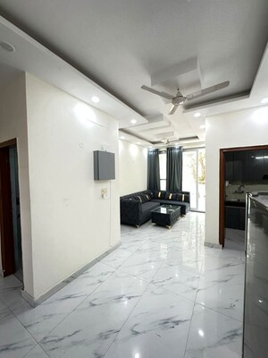 Living Room in 3 BHK Builder Floor at Sector 57 – for Rent