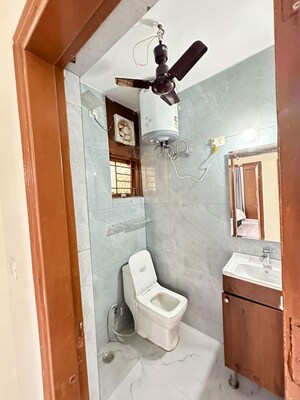 Bathroom in 3 BHK Builder Floor at Sector 57 – for Rent