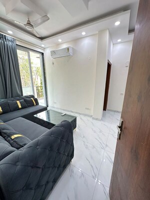 Team Area in 3 BHK Builder Floor at Sector 57 – for Rent