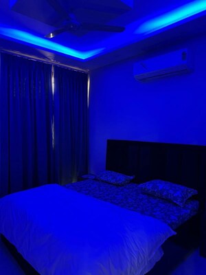 Bedroom in 3 BHK Builder Floor at Sector 57 – for Rent