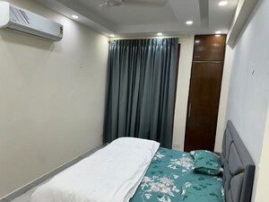 Bedroom in 3 BHK Builder Floor at Sector 57 – for Rent