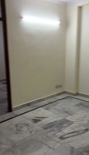 1 BHK Builder Floor For Rent in Khirki Extension