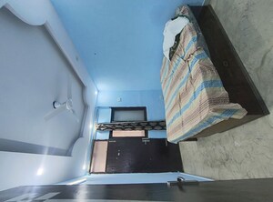 Bedroom in 2 BHK Builder Floor at Govindpuri – for Rent