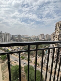 2 BHK + Study Room Apartment For Sale in Spring Meadows