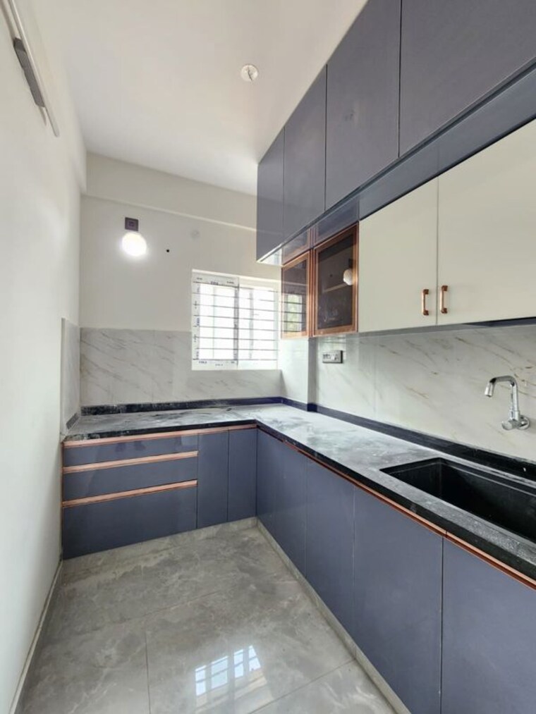 Kitchen, reliable layout 1 Bedroom 600 Sq.Ft. Builder Floor In Reliable Layout Bangalore 10446901