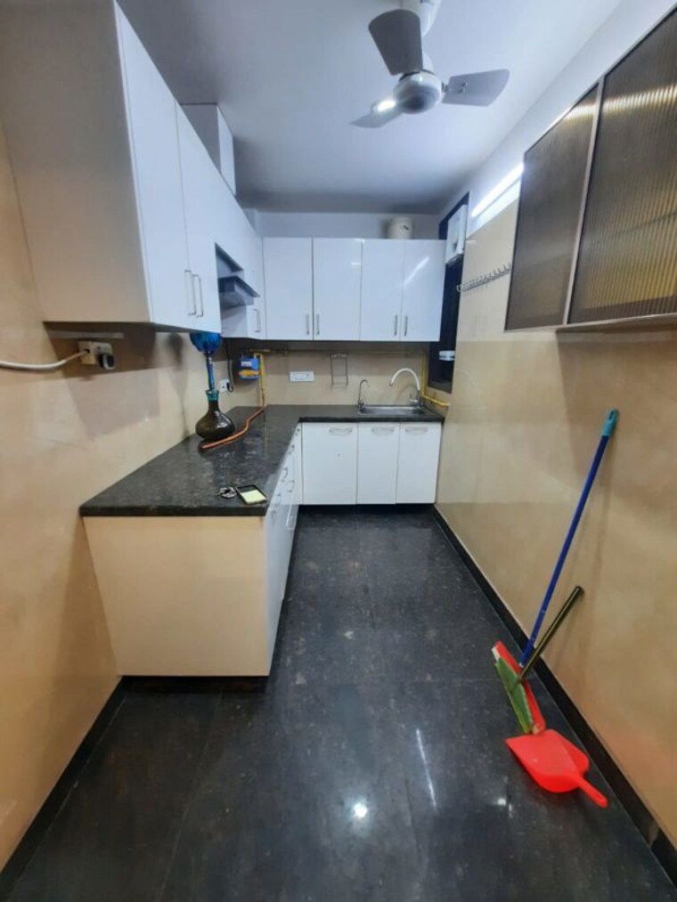 Kitchen, malviya nagar 2 Bedroom 1100 Sq.Ft. Builder Floor In Malviya Nagar Delhi 10446903