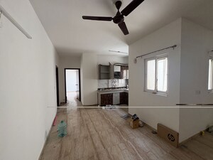 Room in 2.5 BHK Apartment at Pivotal Devaan, Sector 84 – for Rent