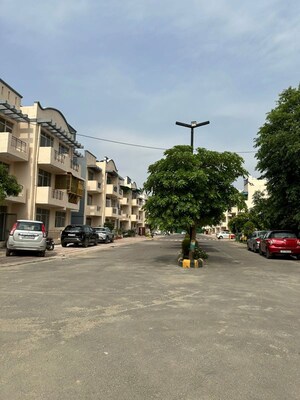 3 BHK Builder Floor – Exterior View View at Ferrous City Phase I, Sector 89 - for Sale