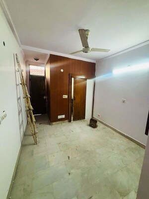 2 BHK Builder Floor For Rent in Malviya Nagar