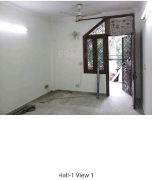 Room in 2 BHK Builder Floor at Malviya Nagar – for Rent